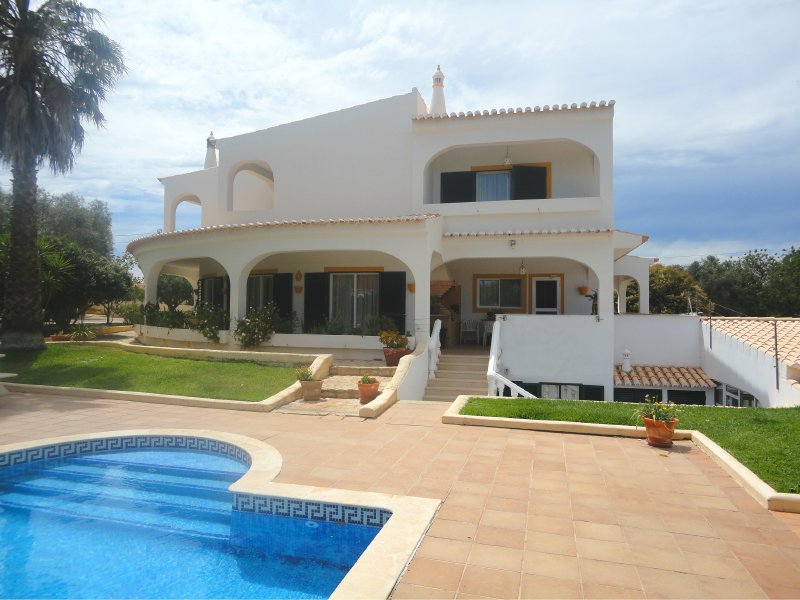 Villa_for_sale_in_Armacao de Pera_SMA8247